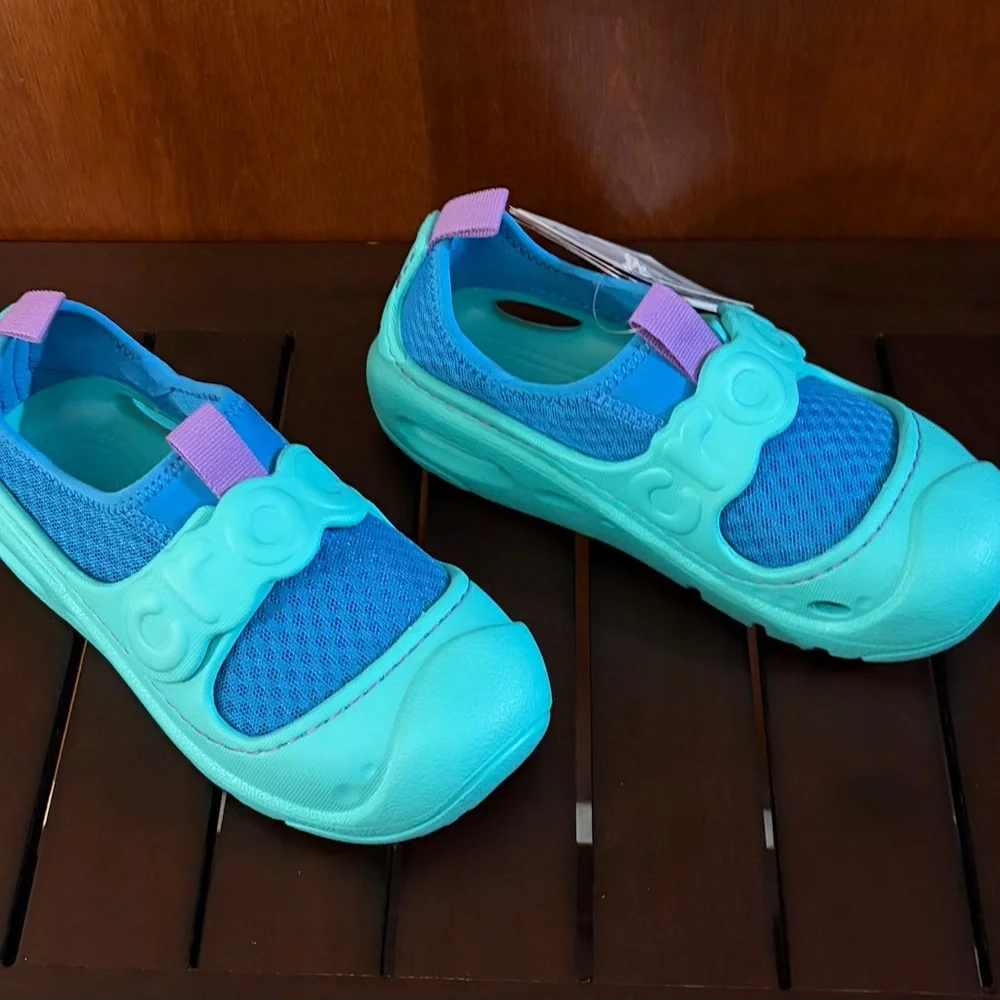 CROCS Kids c12 Aqua Slip-On Water Shoes in Teal & Blue